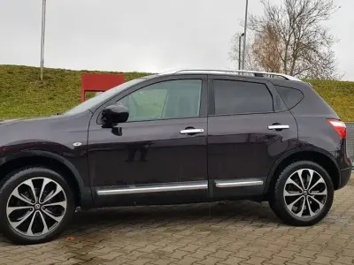 Gebraucht Nissan Qashqai Acenta 150 PS (110 kW) 2011 Schwarz SUV