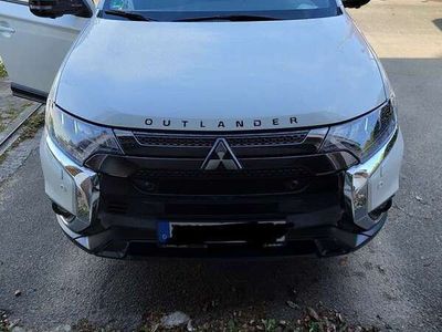 gebraucht Mitsubishi Outlander Spirit+ 4WD 7-Sitzer