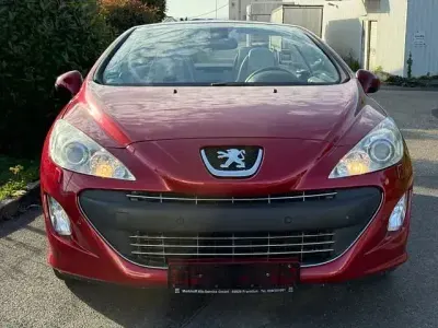 Gebraucht Peugeot 308 Platinum 146 PS (107 kW) 2010 Rot