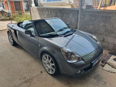 Gebraucht Toyota MR2 Edition-S 140 PS (102 kW) 2006 Grau Cabrio