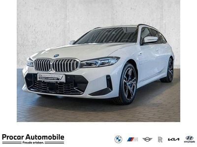 Gebraucht BMW 330e M Sport 299 PS (219 kW) 2025 Weiß Kombi