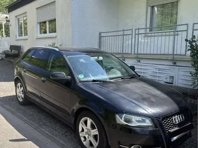Używany Audi A3 Ambiente 105 KM (77 kW) 2012 Czarny Hatchback