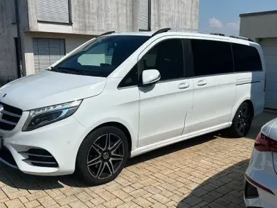 Gebraucht Mercedes V250 190 PS (139 kW) 2018 Weiß Van / Kleinbus