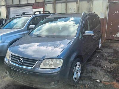 Gebraucht VW Touran 140 PS (102 kW) 2004 Grau Van / Kleinbus