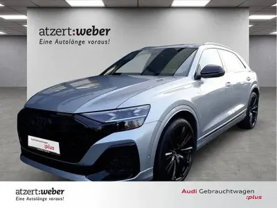 Używany Audi Q8 S-Line 394 KM (289 kW) 2026 Srebrny SUV