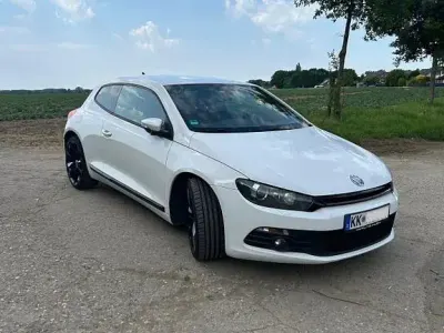 Gebraucht VW Scirocco 160 PS (117 kW) 2012 Weiß Coupé