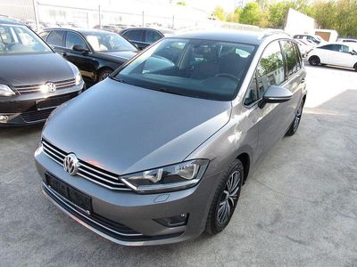 Grau Gebraucht 2016 VW Golf Sportsvan Allstar Van / Kleinbus | 10.400 € (Fairer Preis)
