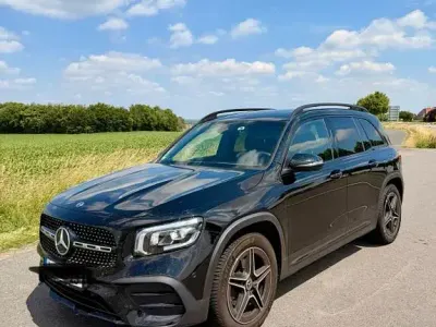 Gebraucht Mercedes GLC200 197 PS (144 kW) 2020 Schwarz SUV