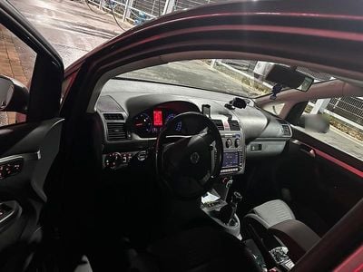 Gebraucht VW Touran 140 PS (102 kW) 2007 Silber Van / Kleinbus