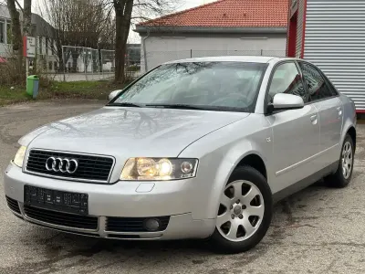 Gebraucht Audi A4 131 PS (96 kW) 2002 Silber Limousine