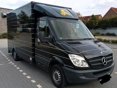 Schwarz Gebraucht 2009 Mercedes 316 Van | 11.499 €