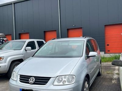 gebraucht VW Touran 2.0 TDI