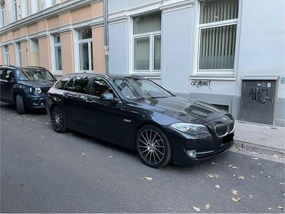 BMW 525