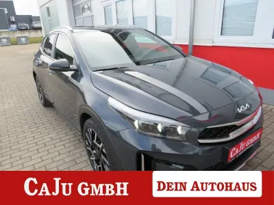 Neu Kia XCeed 150 PS (110 kW) 2026 Grau SUV