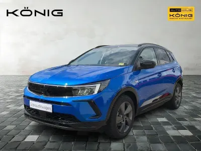 Używany Opel Grandland X 131 KM (96 kW) 2023 Niebieski SUV