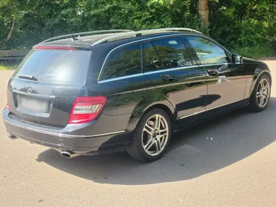 Gebraucht Mercedes C350 231 PS (169 kW) 2010 Schwarz Kombi