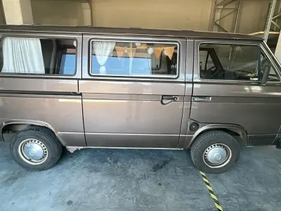 Gebraucht VW T3 70 PS (51 kW) 1986 Braun Van