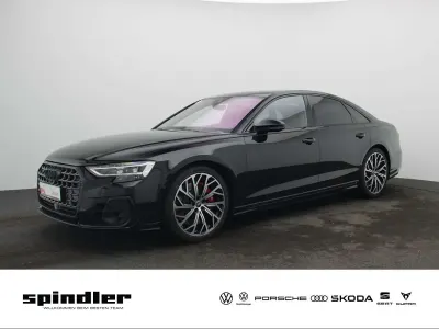 Gebraucht Audi S8 Ambiente 571 PS (419 kW) 2023 Mythosschwarz metallic Limousine