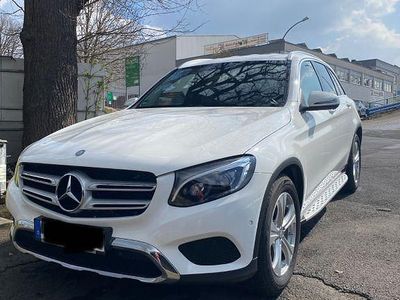 Gebraucht Mercedes GLC220 AMG line 170 PS (125 kW) 2015 Weiß SUV