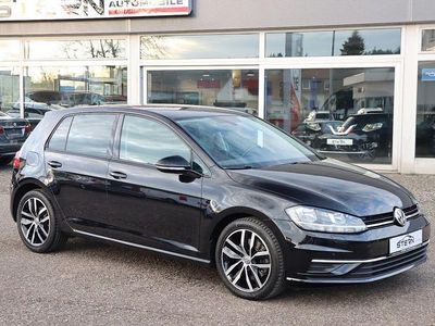 Gebraucht VW Golf VII Comfortline 150 PS (110 kW) 2017 Schwarz Kleinwagen