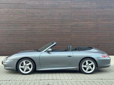 Usata Porsche 911 Carrera Cabriolet 320 CV (235 kW) 2003 Grigio Cabrio