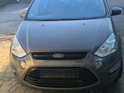 Gebraucht Ford S-MAX S 200 PS (147 kW) 2013 Braun Van / Kleinbus