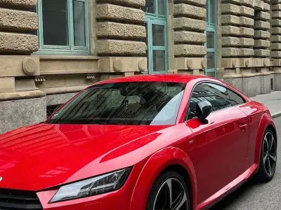 Gebraucht Audi TT S-Line 179 PS (131 kW) 2016 Rot Coupé