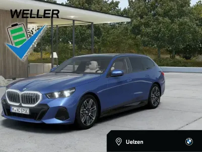 Gebraucht BMW i5 M Sport 250 kW (340 PS) 2025 Blau Limousine