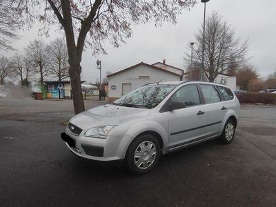Gebraucht Ford Focus 109 PS (80 kW) 2005 Grau Kombi