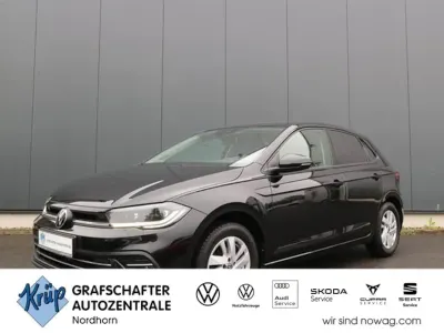 Gebraucht VW Polo Beats 95 PS (69 kW) 2022 Schwarz Kleinwagen