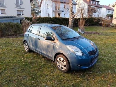 Gebraucht Toyota Yaris Luna 87 PS (63 kW) 2006 Blau Limousine