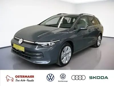 Gebraucht VW Golf VIII Style 150 PS (110 kW) 2025 Grau Kombi