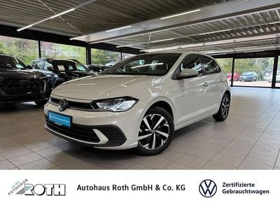Usata VW Polo Active 110 CV (80 kW) 2023 Grigio Utilitaria