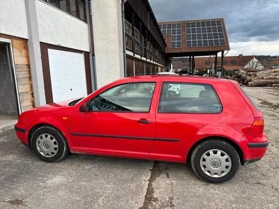 Gebraucht VW Golf III 75 PS (55 kW) 1999 Rot Limousine