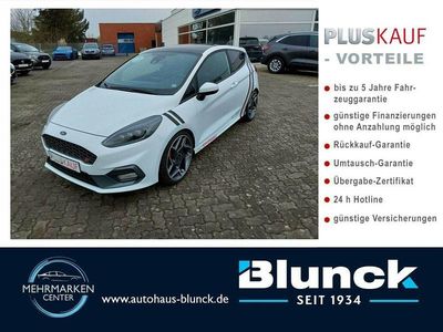 Frostweiß Gebraucht 2018 Ford Fiesta ST200 Kleinwagen | 16.990 € (Fairer Preis)