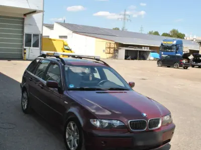 Gebraucht BMW 320 150 PS (110 kW) 2004 Rot Kombi