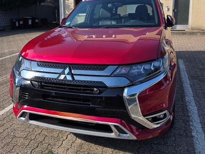 Mitsubishi Outlander P-HEV