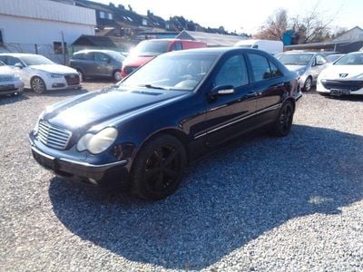 Mercedes C200