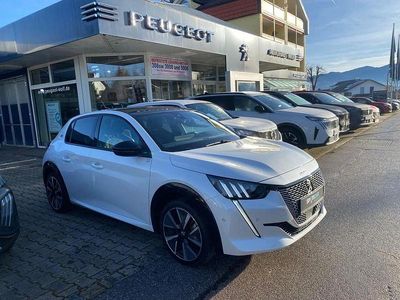 Gebraucht Peugeot 208 GT 100 kW (136 PS) 2021 Weiß Kleinwagen