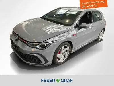 Używany VW Golf VIII GTI 245 KM (180 kW) 2024 Szary Sedan/Limuzyna