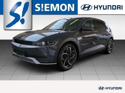 Mic (grau Gebraucht 2024 Hyundai Ioniq 5 Techniq SUV | 32.980 € (Teuer)