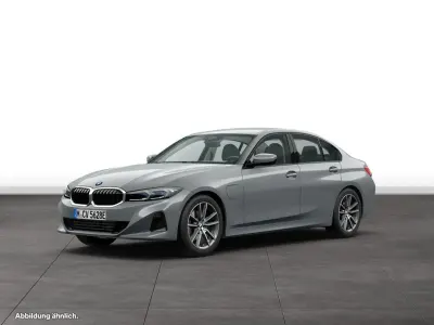 Usata BMW 330e Comfort Edition 292 CV (214 kW) 2024 Berlina