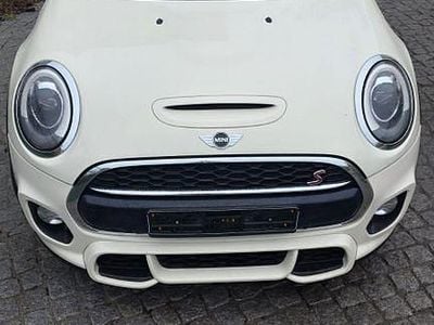 Gebraucht Mini Cooper S Pepper 192 PS (141 kW) 2016 Weiß Kleinwagen