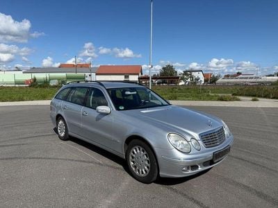 Mercedes E200