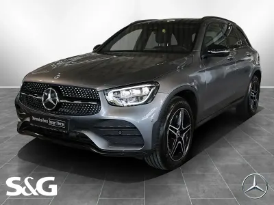 Gebraucht Mercedes GLC200 AMG 163 PS (119 kW) 2022 Selenitgrau metallic SUV
