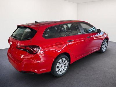 Gebraucht Fiat Tipo 131 PS (96 kW) 2024 168 rot 168 rot Kombi