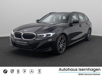 Gebraucht BMW 330 Sport Line 245 PS (180 kW) 2022 Saohirschwarz metallic475 Kombi