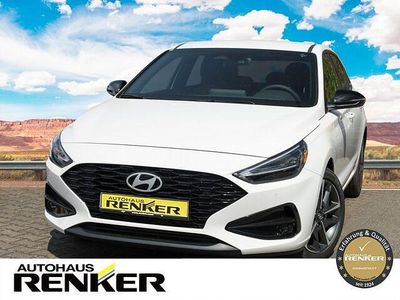 Gebraucht Hyundai i30 Advantage 101 PS (74 kW) 2024 Weiß schwarz Limousine