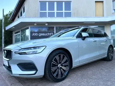 Gebraucht Volvo V60 250 PS (183 kW) 2018 Silber Kombi
