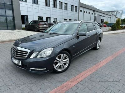 Mercedes E220